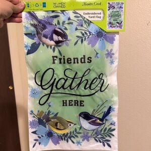 Meadow Creek 11.5" x 18" Friends Gather Here Yard Flag